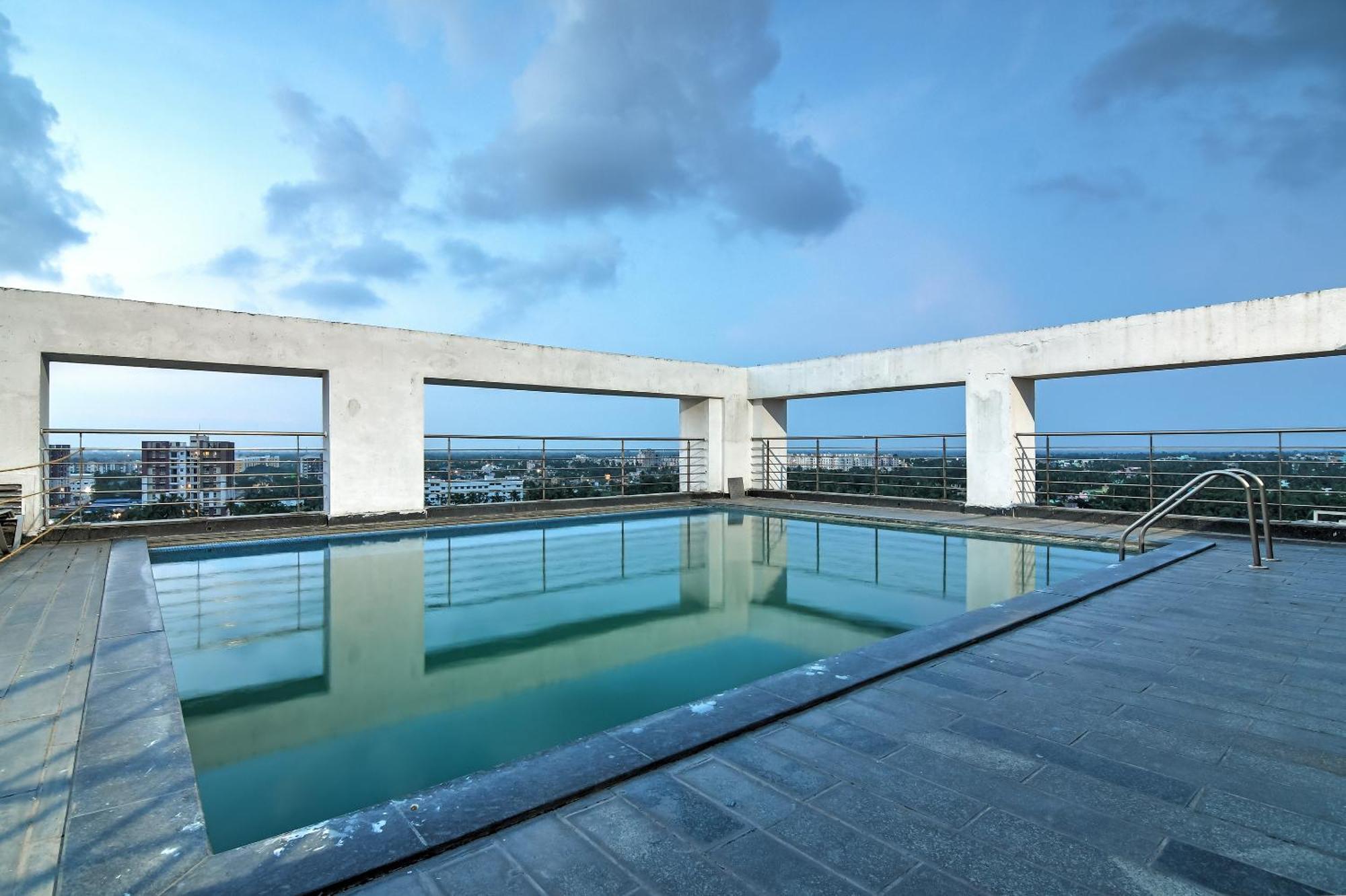 Hotel Urban Asia Kolkata Bagian luar foto