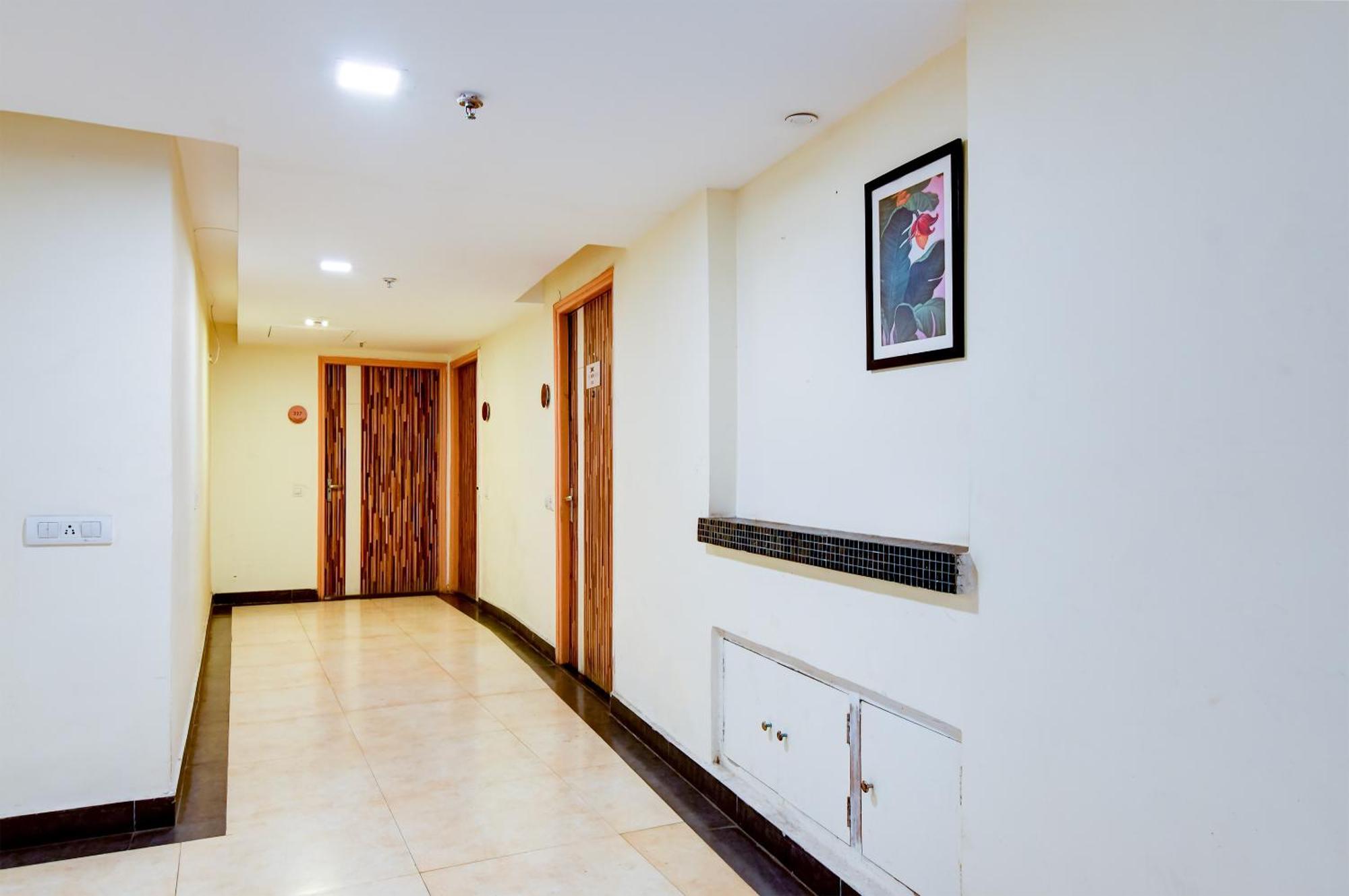 Hotel Urban Asia Kolkata Bagian luar foto