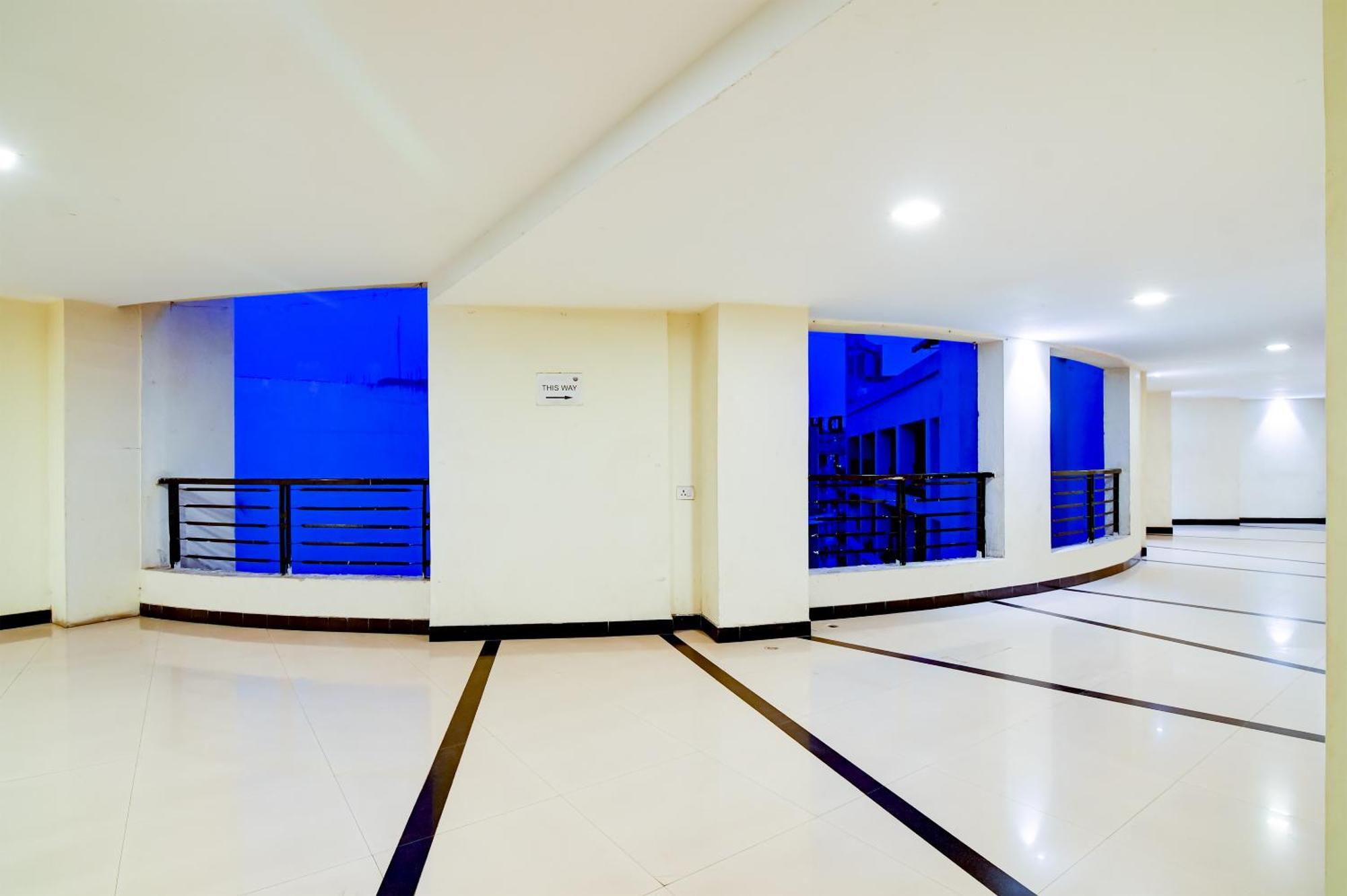 Hotel Urban Asia Kolkata Bagian luar foto