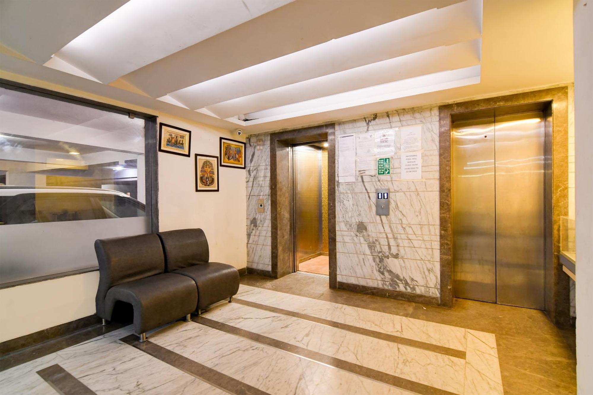 Hotel Urban Asia Kolkata Bagian luar foto